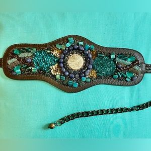 UNIQUE CHIC’S BELT